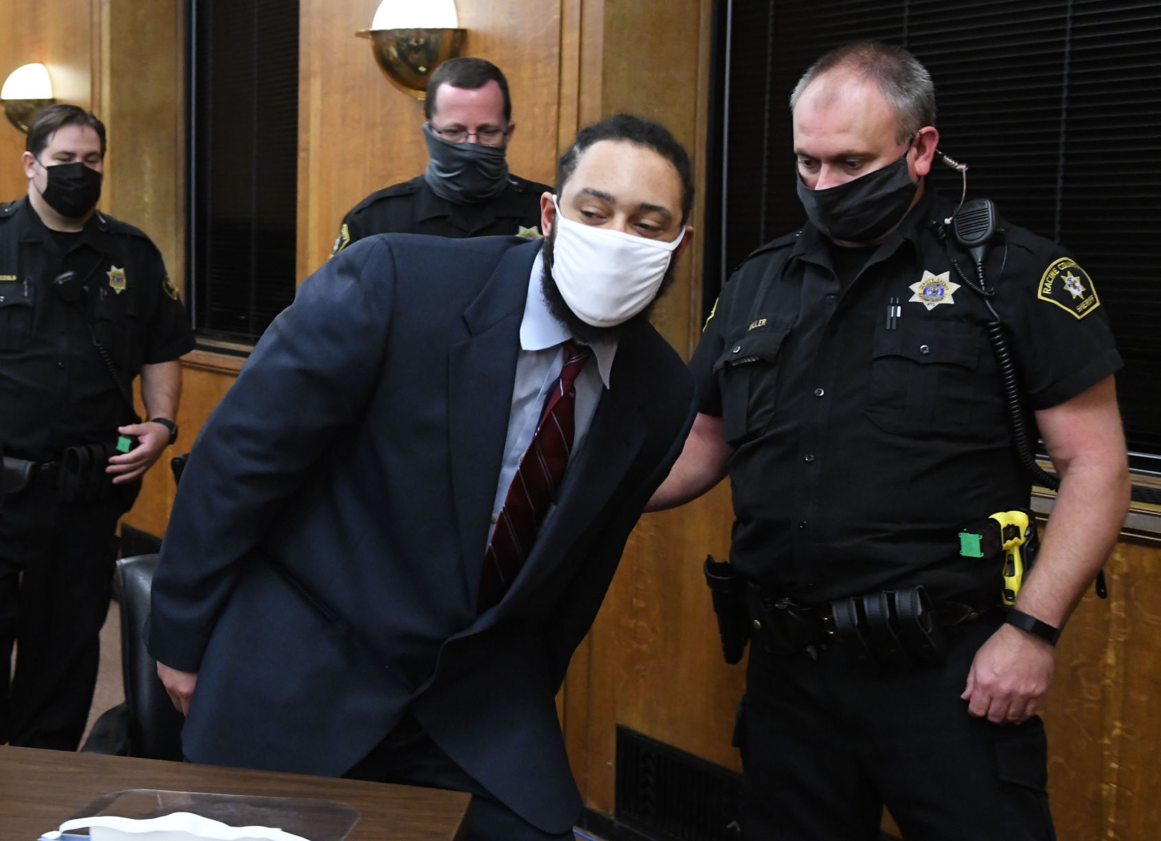 Dalquavis Ward convicted